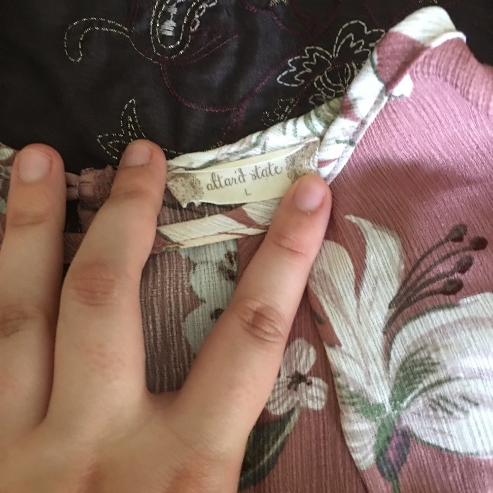 Altars State Blouse - Picture 3 of 3